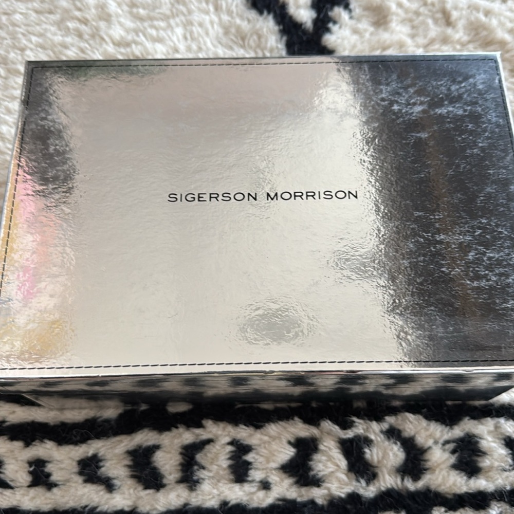 Sigerson Morrison Ballet Flats - Picture 5 of 6
